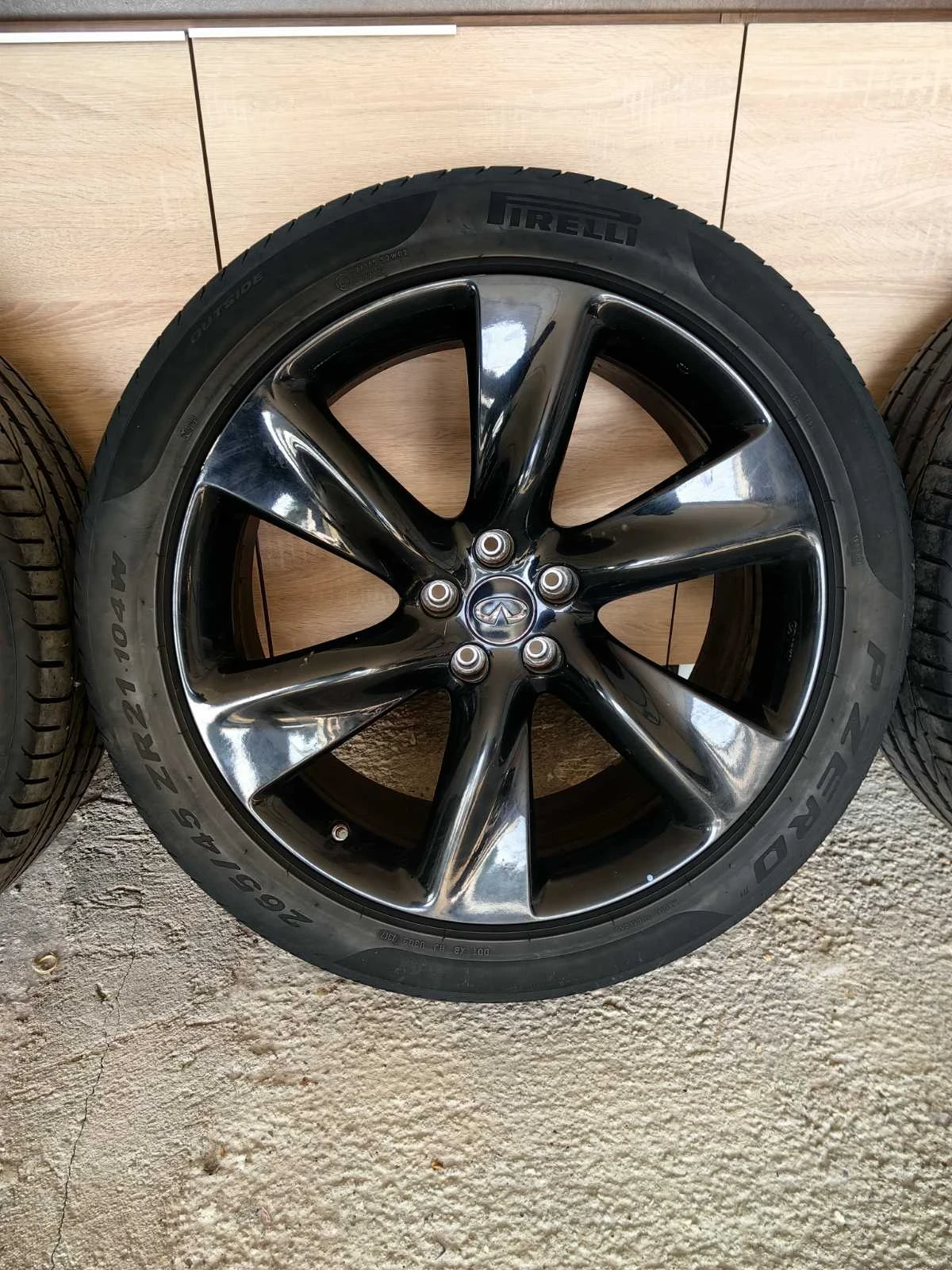 Гуми с джанти Pirelli 265/45R21, снимка 6 - Гуми и джанти - 54829895