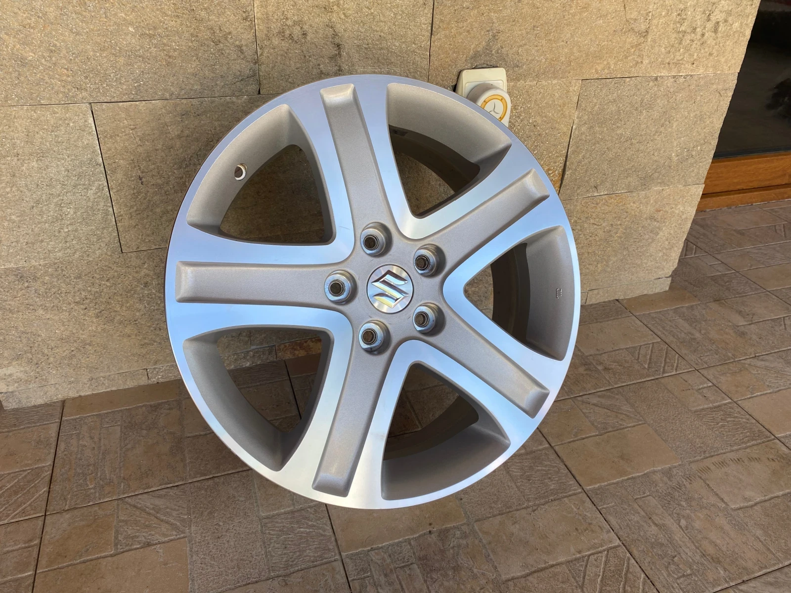 Джанти за Suzuki Vitara, снимка 3 - Гуми и джанти - 55692258
