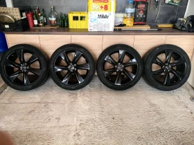 ����� �� �������� �� ���� � ������ 265/45R21 �� Infiniti QX30