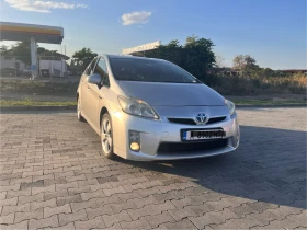 Toyota Prius Хибрид