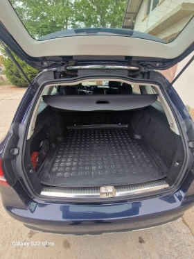 Mercedes-Benz C 220 C220, снимка 12