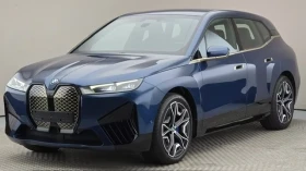 BMW iX 40 xDrive, снимка 1