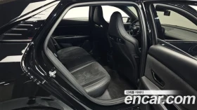 Hyundai Elantra | TOP SERVICE 12 K KM, снимка 12