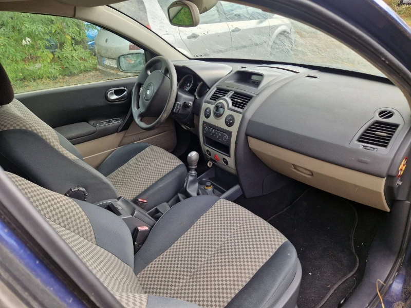 Renault Megane 1.9DCI 120к.с.  3бр., снимка 4 - Автомобили и джипове - 47087296