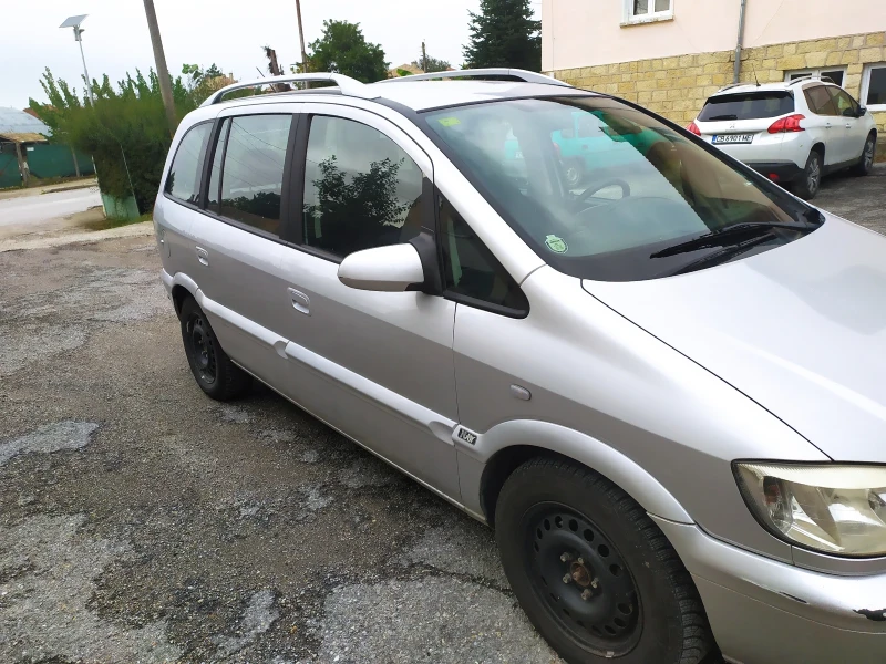 Opel Zafira, снимка 7 - Автомобили и джипове - 47443798