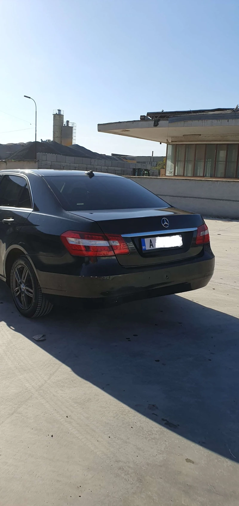 Mercedes-Benz E 200 CDI 7G-TRONIC PLUS, снимка 3 - Автомобили и джипове - 47452258