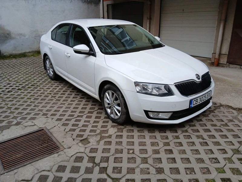 Skoda Octavia, снимка 3 - Автомобили и джипове - 47870106