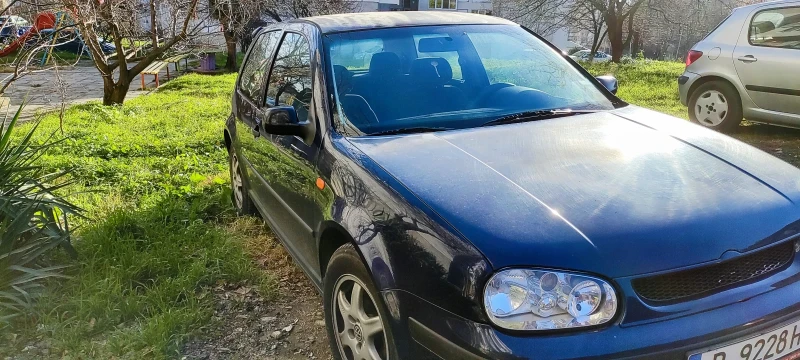 VW Golf, снимка 5 - Автомобили и джипове - 48420213