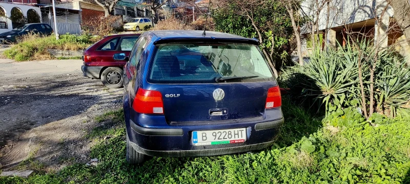 VW Golf, снимка 3 - Автомобили и джипове - 48420213