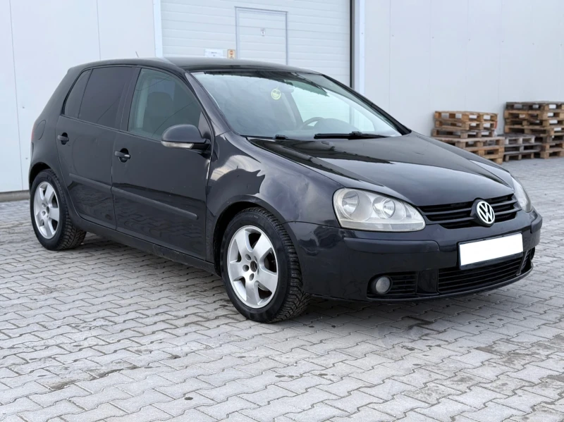 VW Golf 1.6 Газ Инж, снимка 5 - Автомобили и джипове - 49313286