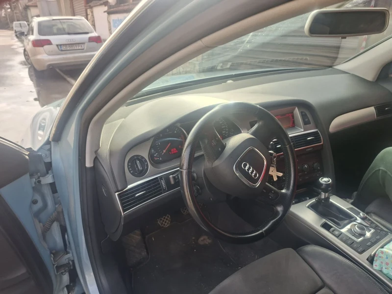 Audi A6 Колата е топ от всякъде 100% обслужена, снимка 13 - Автомобили и джипове - 52678119