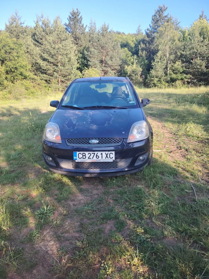 Ford Fiesta 1.4, снимка 2 - Автомобили и джипове - 52736089