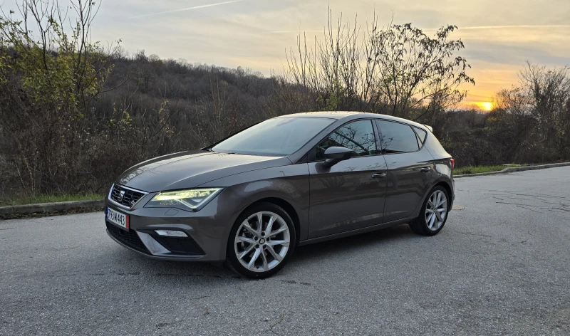 Seat Leon Fr* Panorama* Distronic* Подгрев, снимка 2 - Автомобили и джипове - 52883247