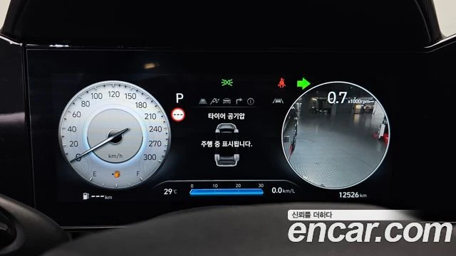 Hyundai Elantra | TOP SERVICE 12 K KM, снимка 8 - Автомобили и джипове - 56013783