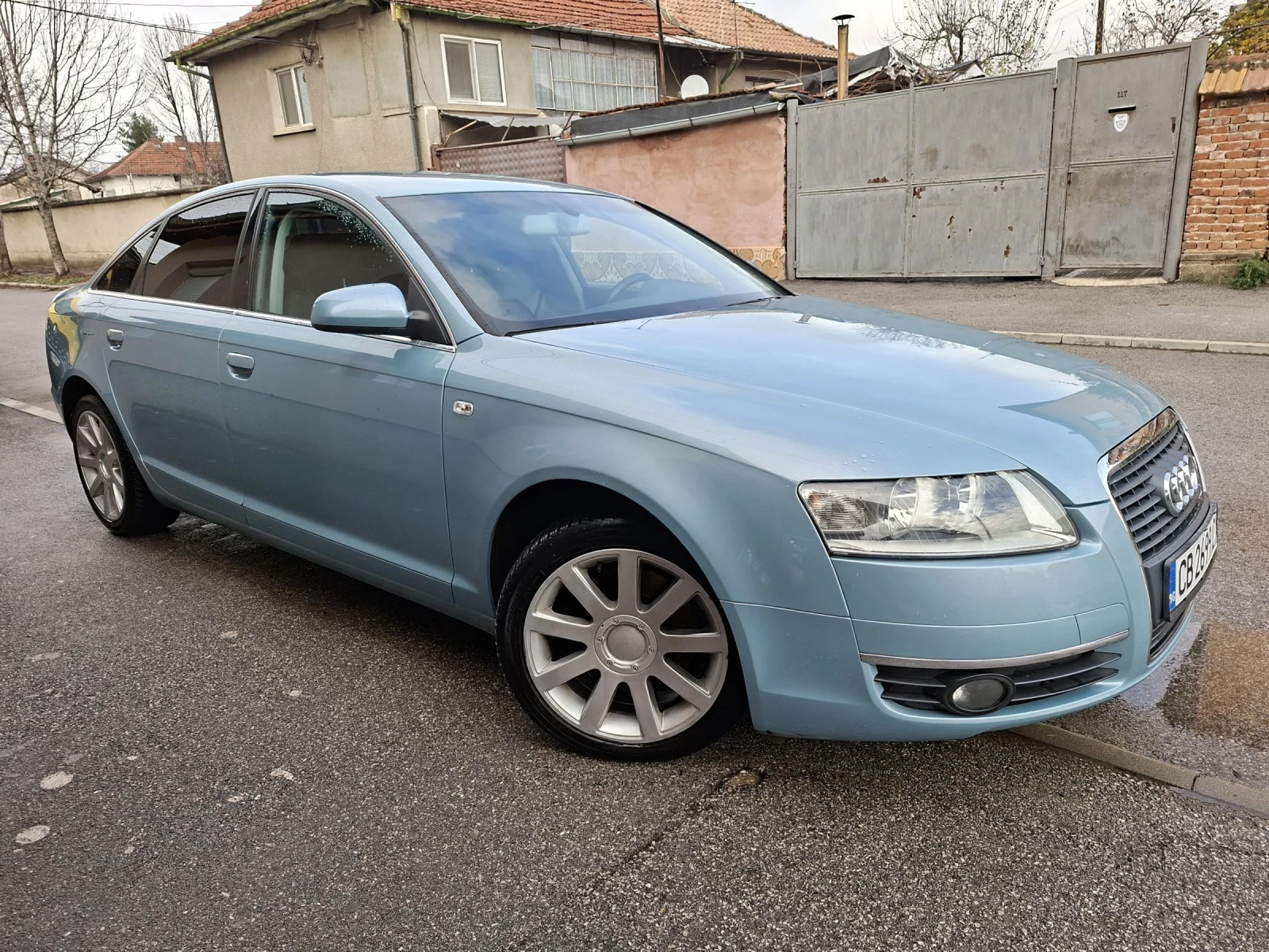 Audi A6 Колата е топ от всякъде 100% обслужена, снимка 1