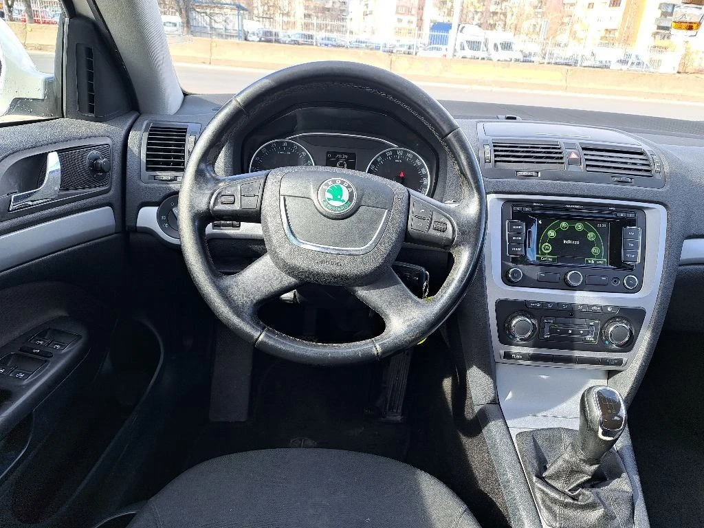 Skoda Octavia  - изображение 9