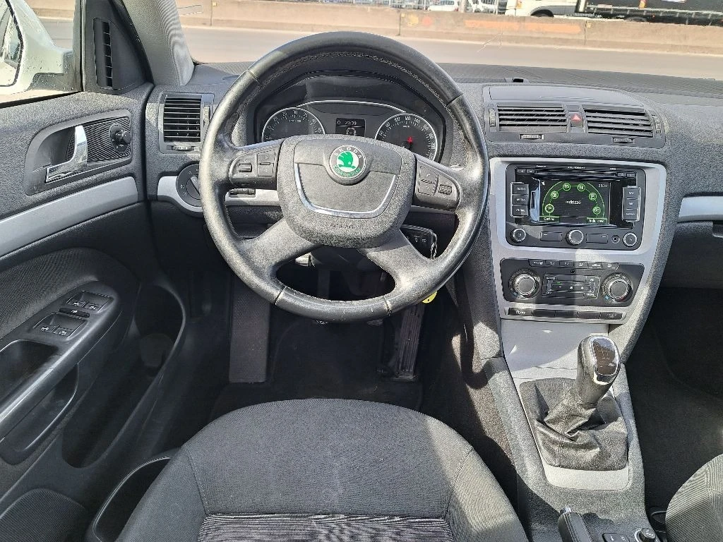 Skoda Octavia  - изображение 8