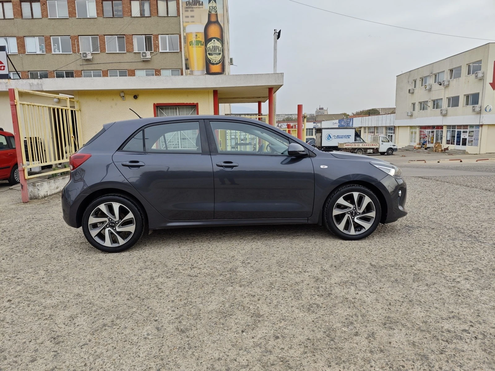 Kia Rio 1.2i-18г-92хил - изображение 8