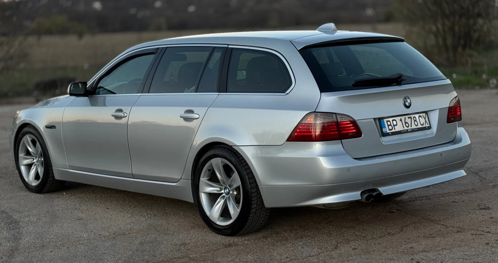 BMW 530 3.0D/235кс facelif - изображение 4