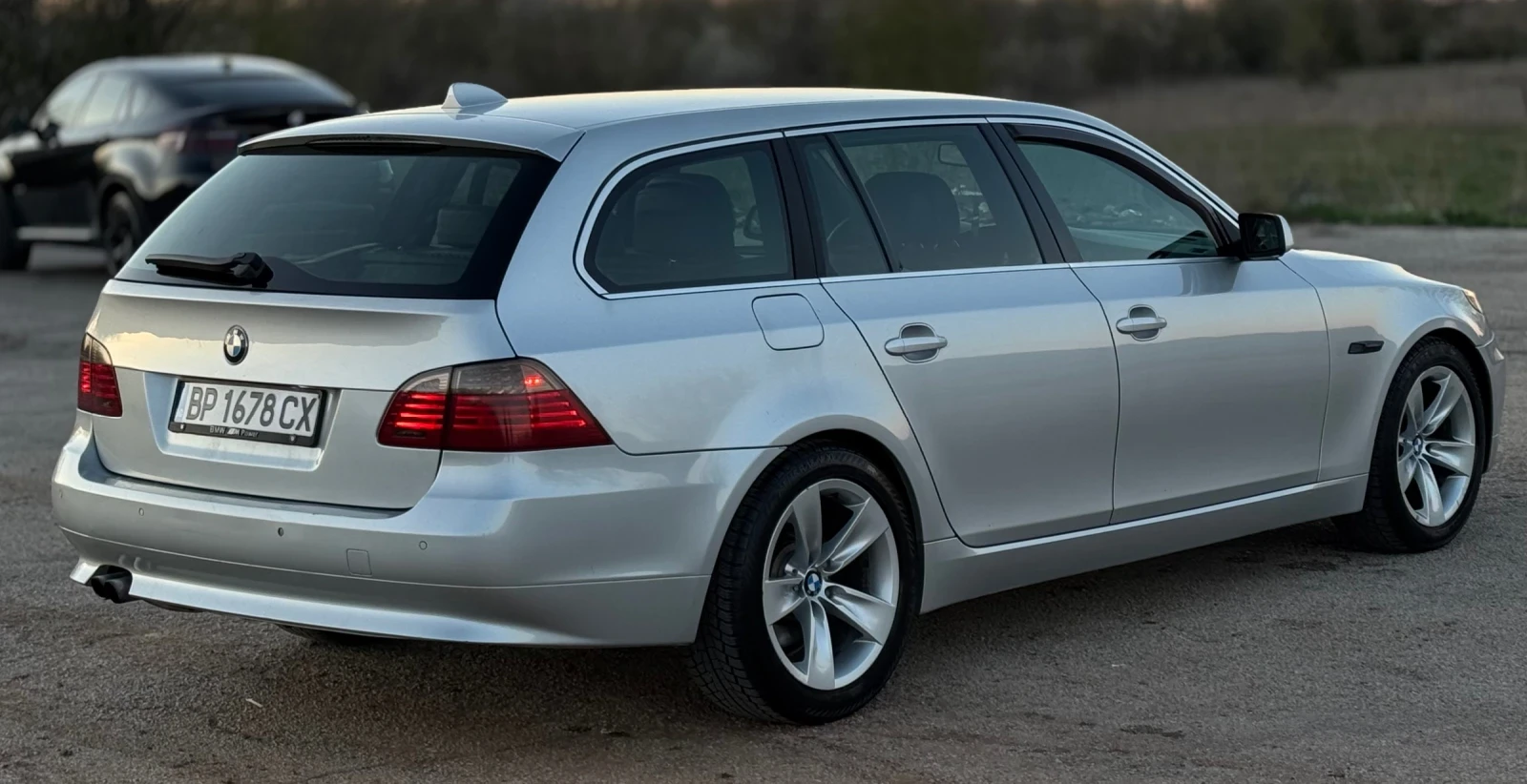 BMW 530 3.0D/235кс facelif - изображение 6