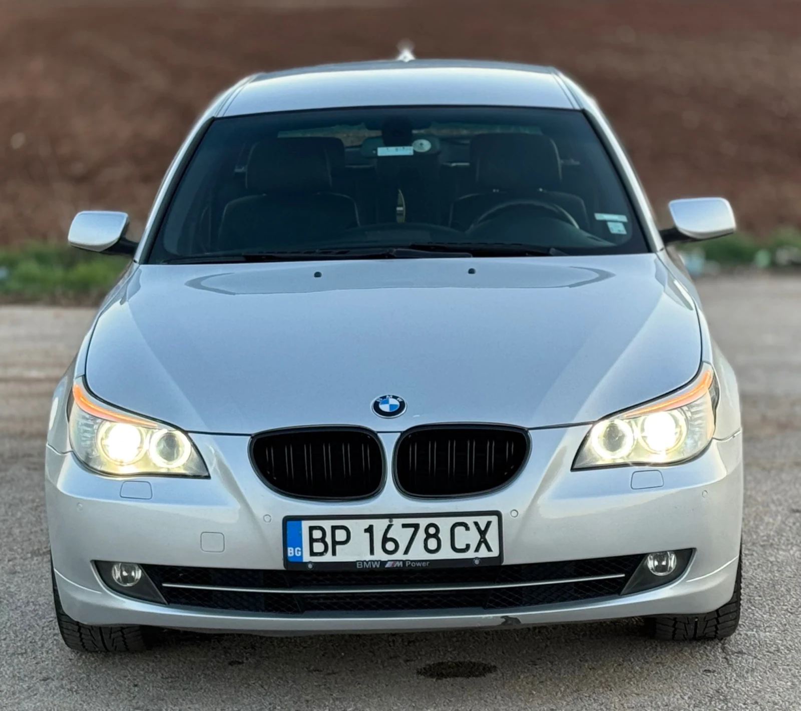 BMW 530 3.0D/235кс facelif - изображение 2