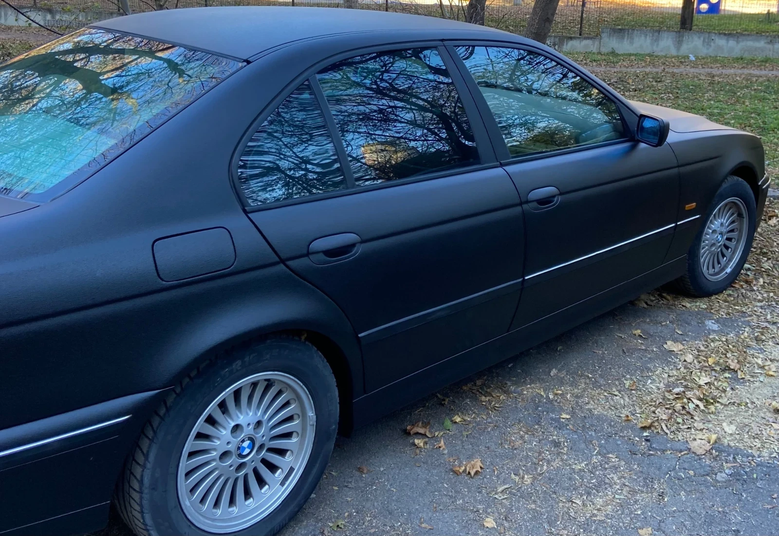 BMW 520 520i - изображение 2