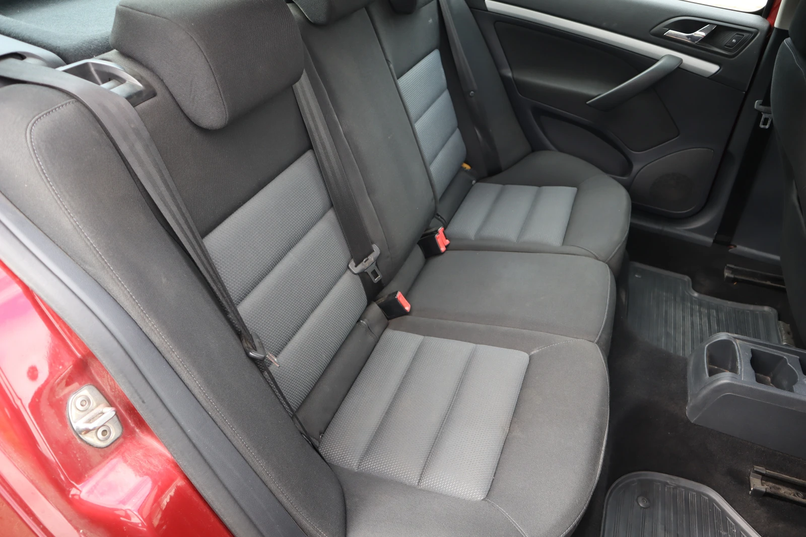 Skoda Octavia 1.6i - изображение 10