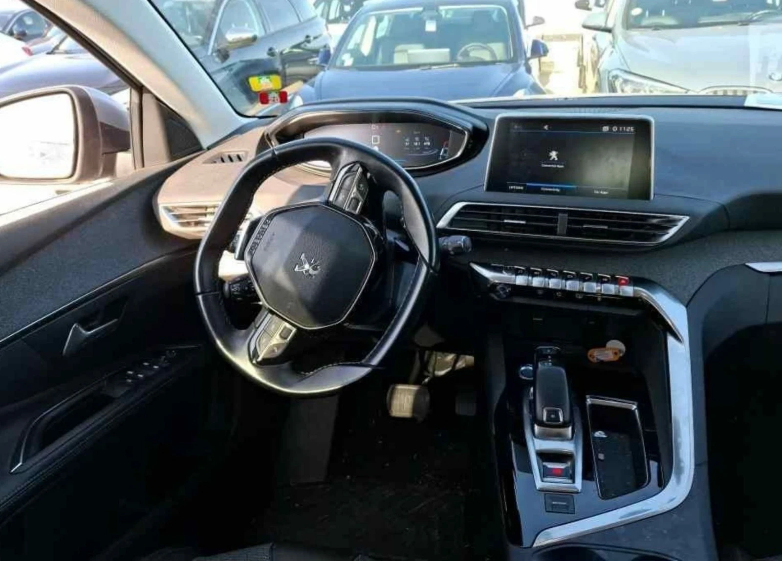 Peugeot 5008 PURETECH 1, 6 i.ALLURE.133KW.KAMERA.LED.NAVI - изображение 6