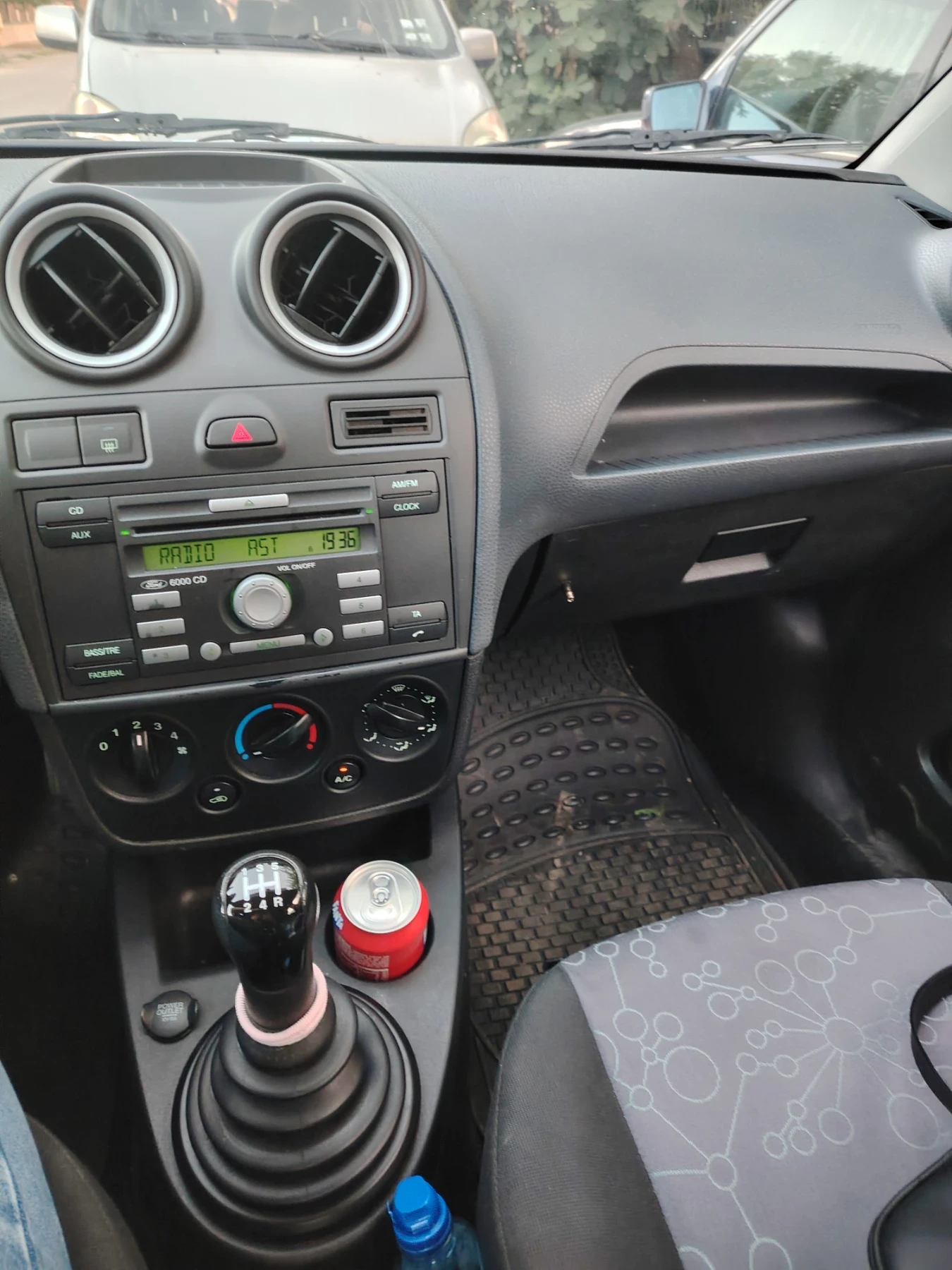 Ford Fiesta 1.4 | Mobile.bg � ����������� 11