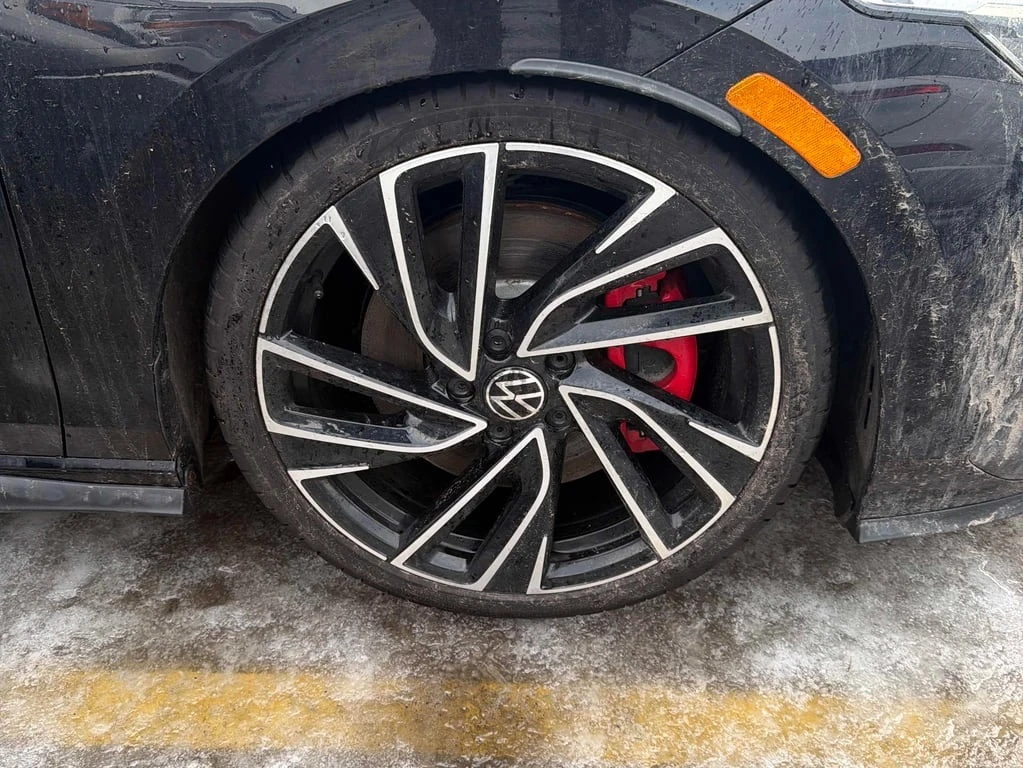 VW Golf Performance  CARFAX - изображение 7