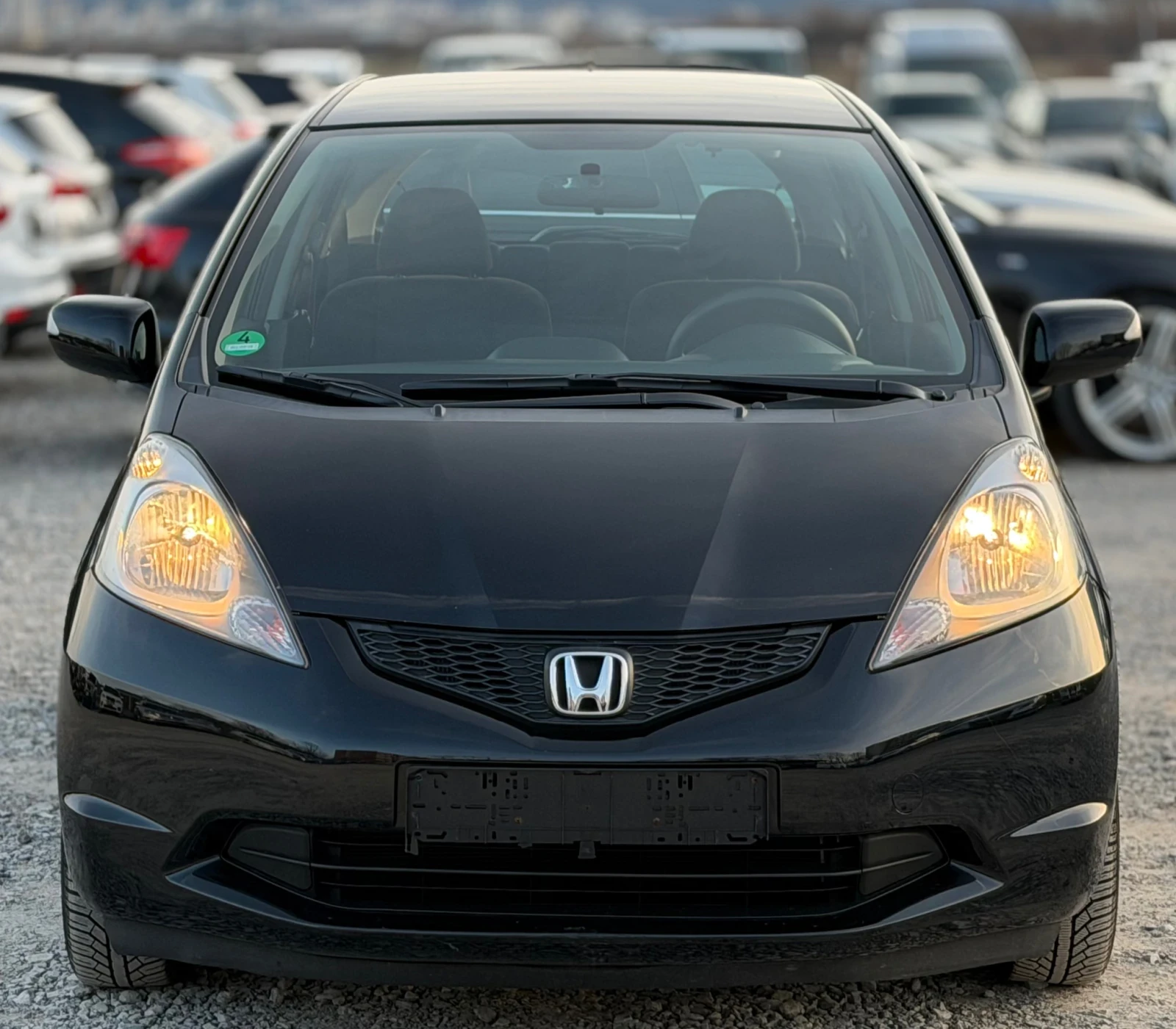 Honda Jazz 1.3i 90к.с * 91 000км* * Климатроник*  - изображение 2