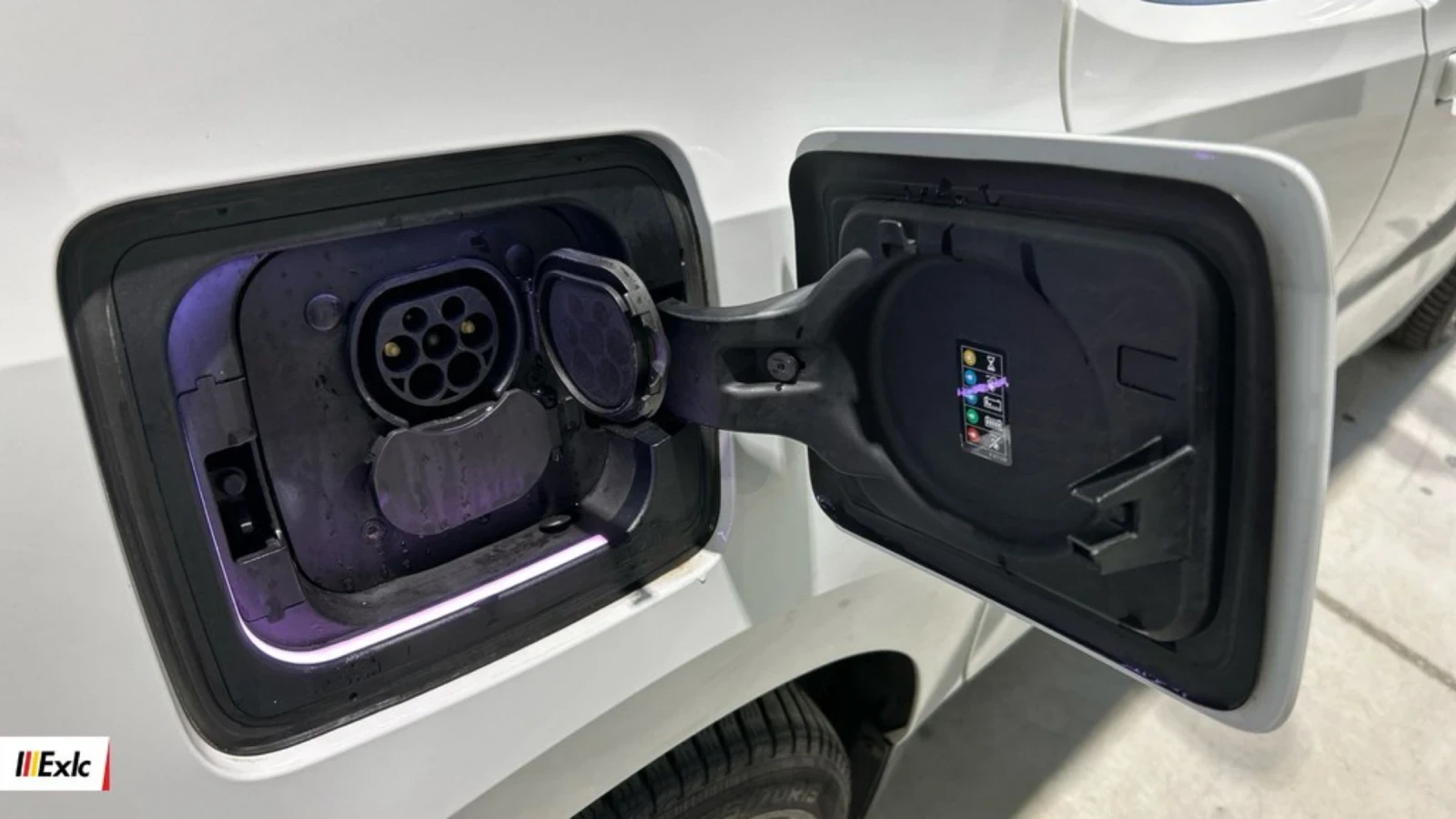 BMW i3 SOH батерия 95.6 Кожен салон, Всички екстри ., снимка 14 - Автомобили и джипове - 53799482