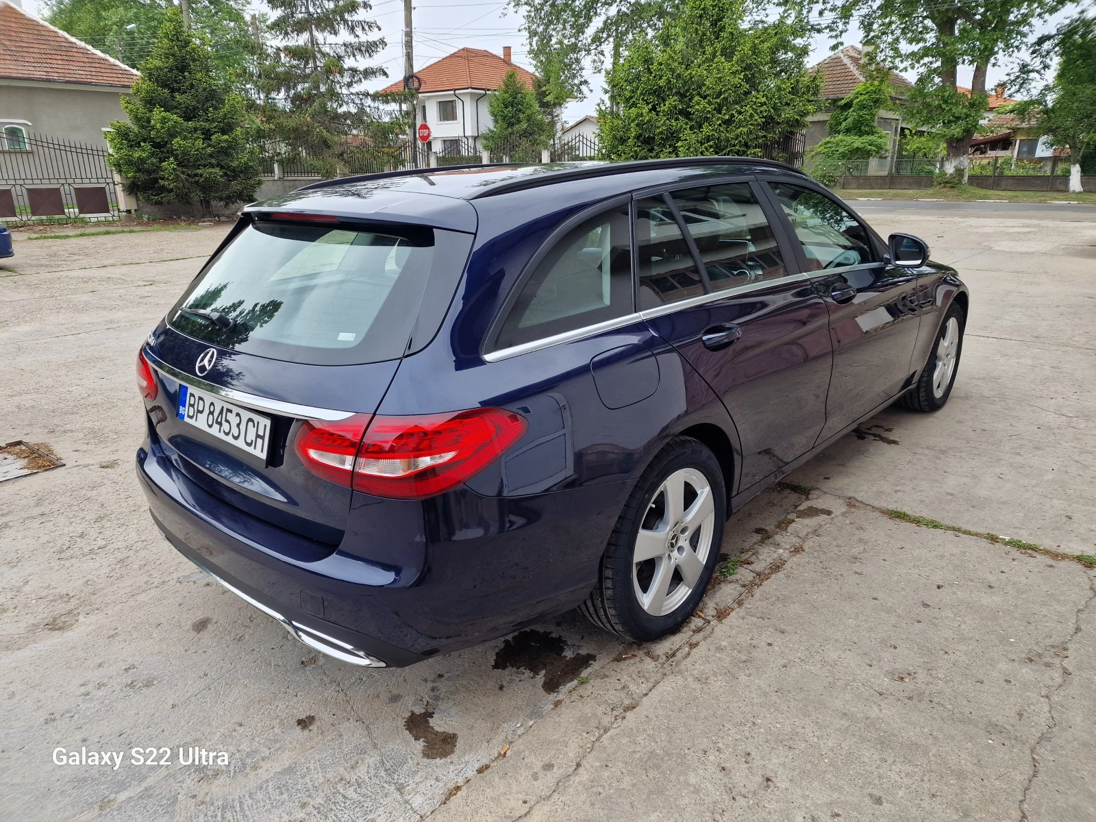 Mercedes-Benz C 220 C220, снимка 3 - Автомобили и джипове - 54360528