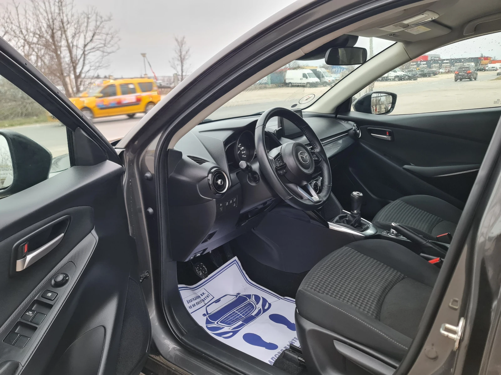 Mazda 2 ПРОМОЦИЯ/1, 5i/90hpFACE LIFT, снимка 7 - Автомобили и джипове - 54487548