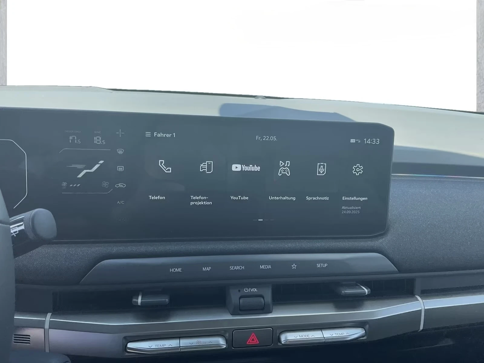 Kia EV3 GT-Line All Options !Kia Certified! Warranty!, снимка 11 - Автомобили и джипове - 54658618