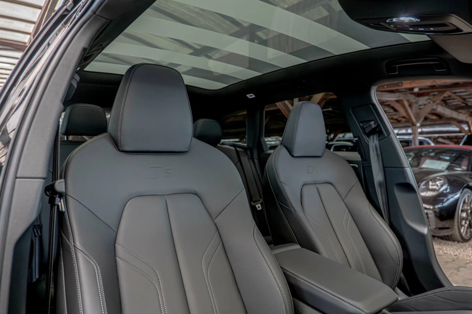 Audi A6 2.0TDI/Edition One/Sline plus/Панорама/Дистроник/К, снимка 11 - Автомобили и джипове - 54743693