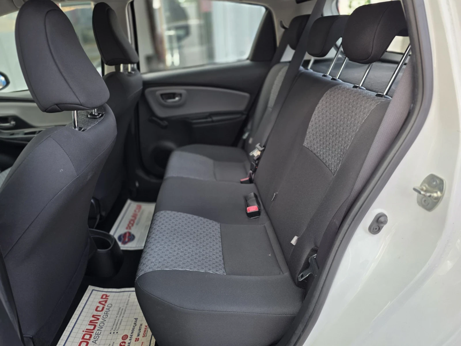 Toyota Yaris 1.33 VVT-I , снимка 9 - Автомобили и джипове - 55014692