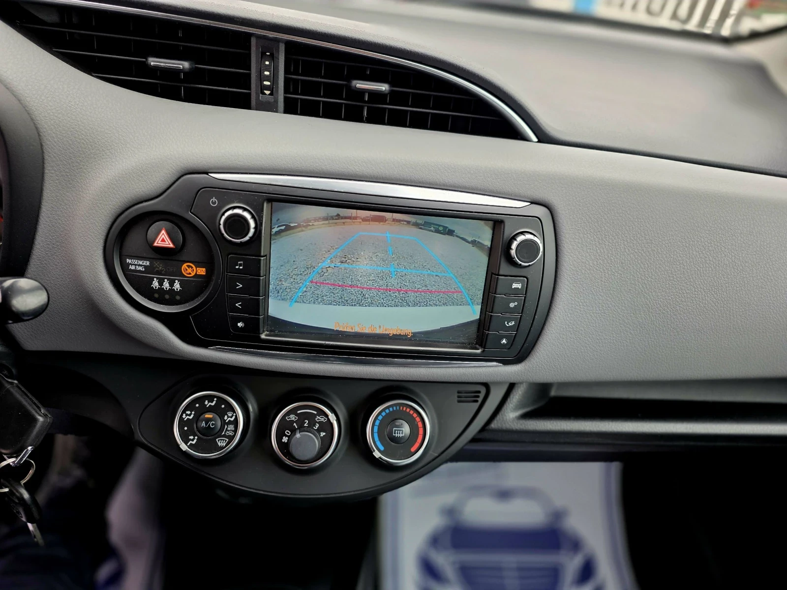 Toyota Yaris 1.33 VVT-I , снимка 13 - Автомобили и джипове - 55014692