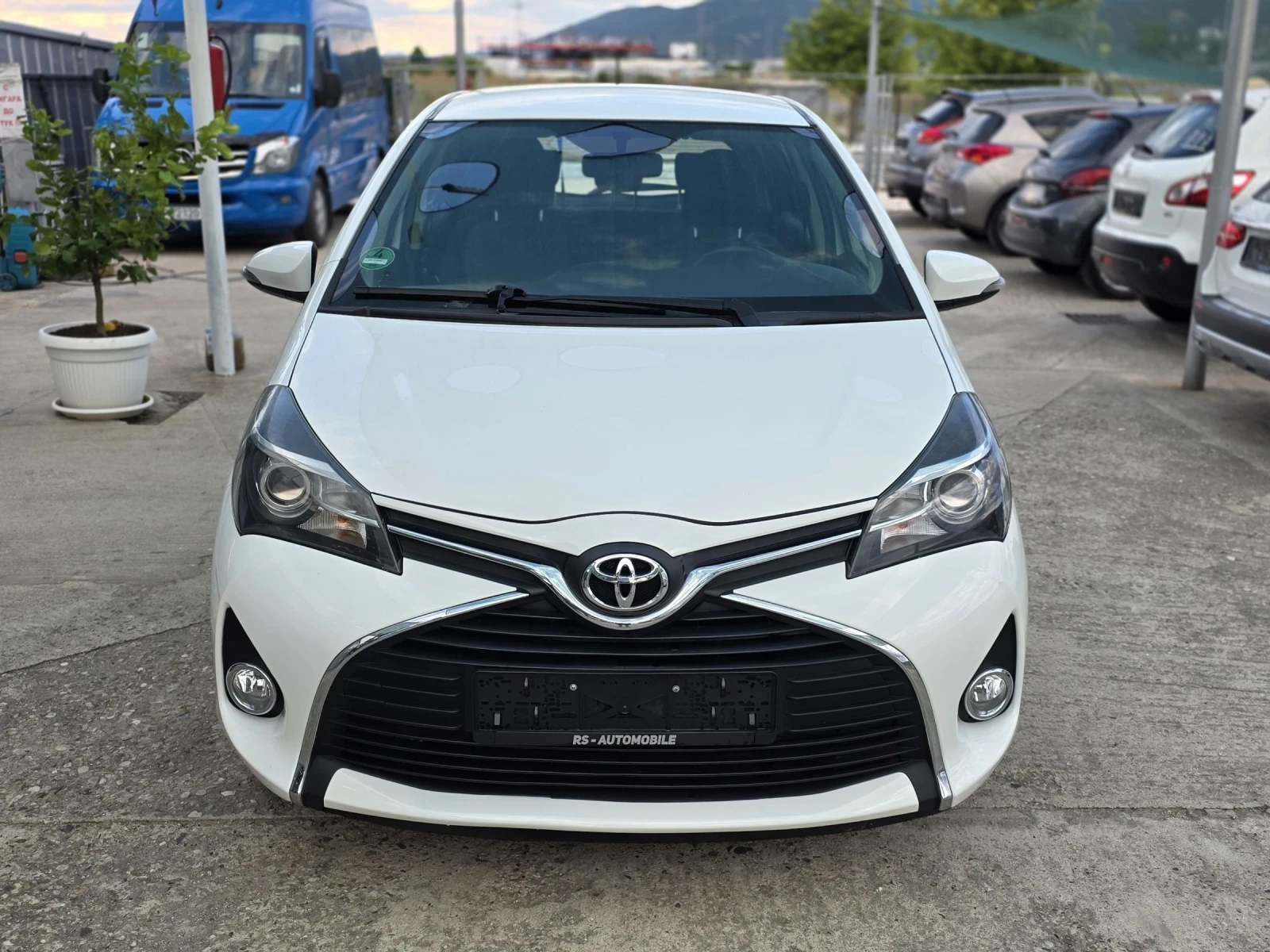 Toyota Yaris 1.33 VVT-I , снимка 3 - Автомобили и джипове - 55014692