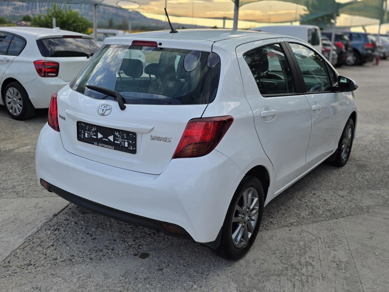 Toyota Yaris 1.33 VVT-I , снимка 4 - Автомобили и джипове - 55014692