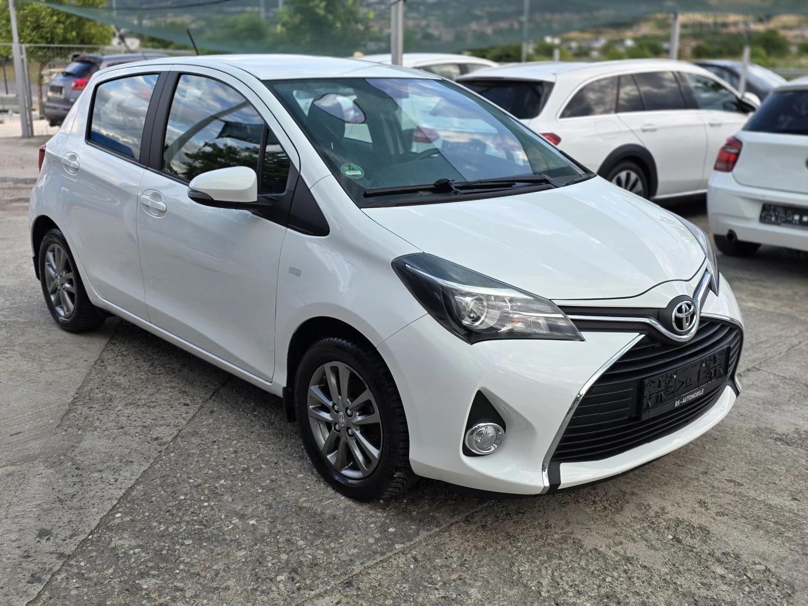 Toyota Yaris 1.33 VVT-I , снимка 2 - Автомобили и джипове - 55014692