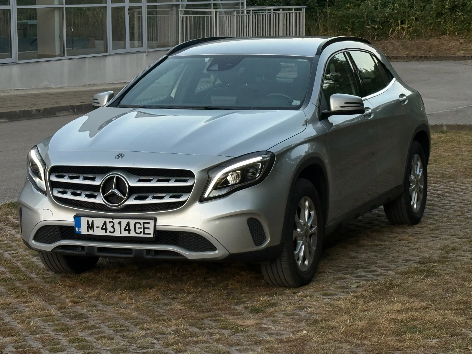 Mercedes-Benz GLA 180 95000km | Mobile.bg � ����������� 1