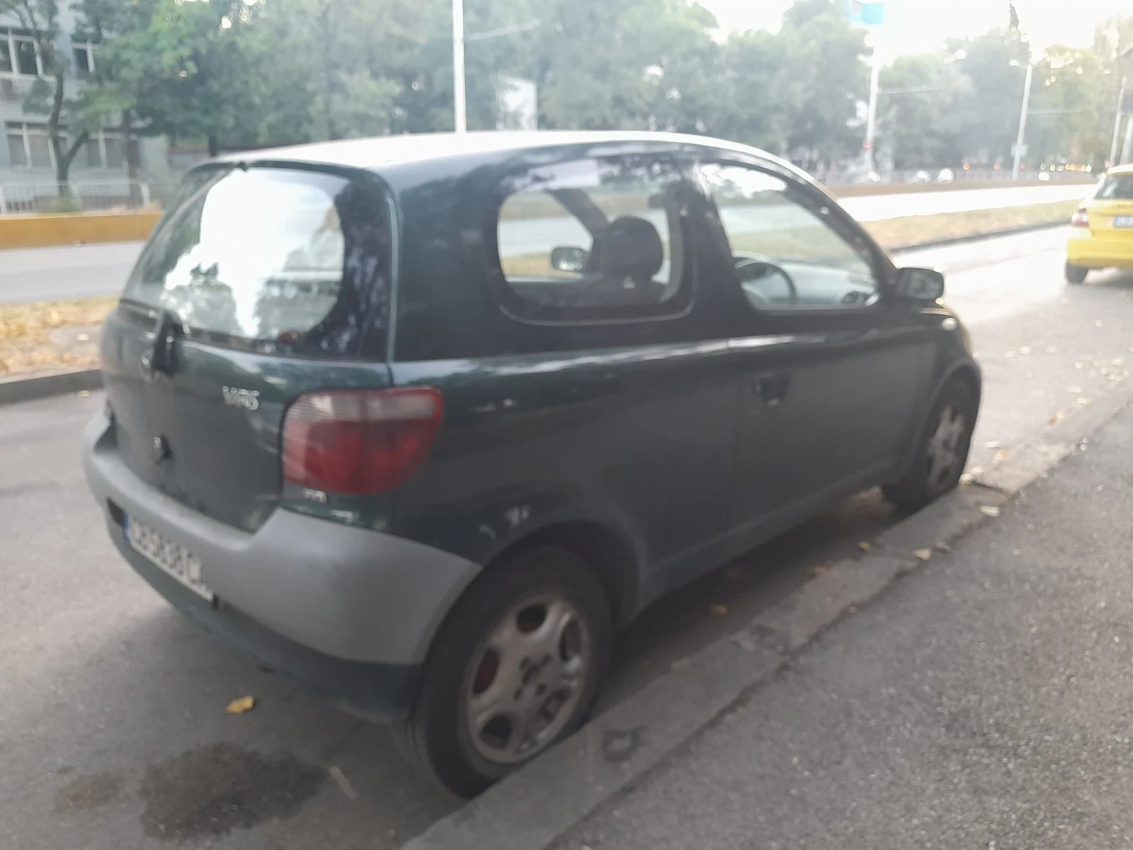 Toyota Yaris, снимка 4 - Автомобили и джипове - 55693087