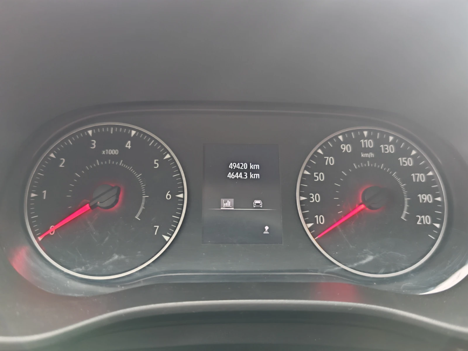 Dacia Sandero III, 1.0 TCe EcoG ГАЗ, снимка 11 - Автомобили и джипове - 55795846