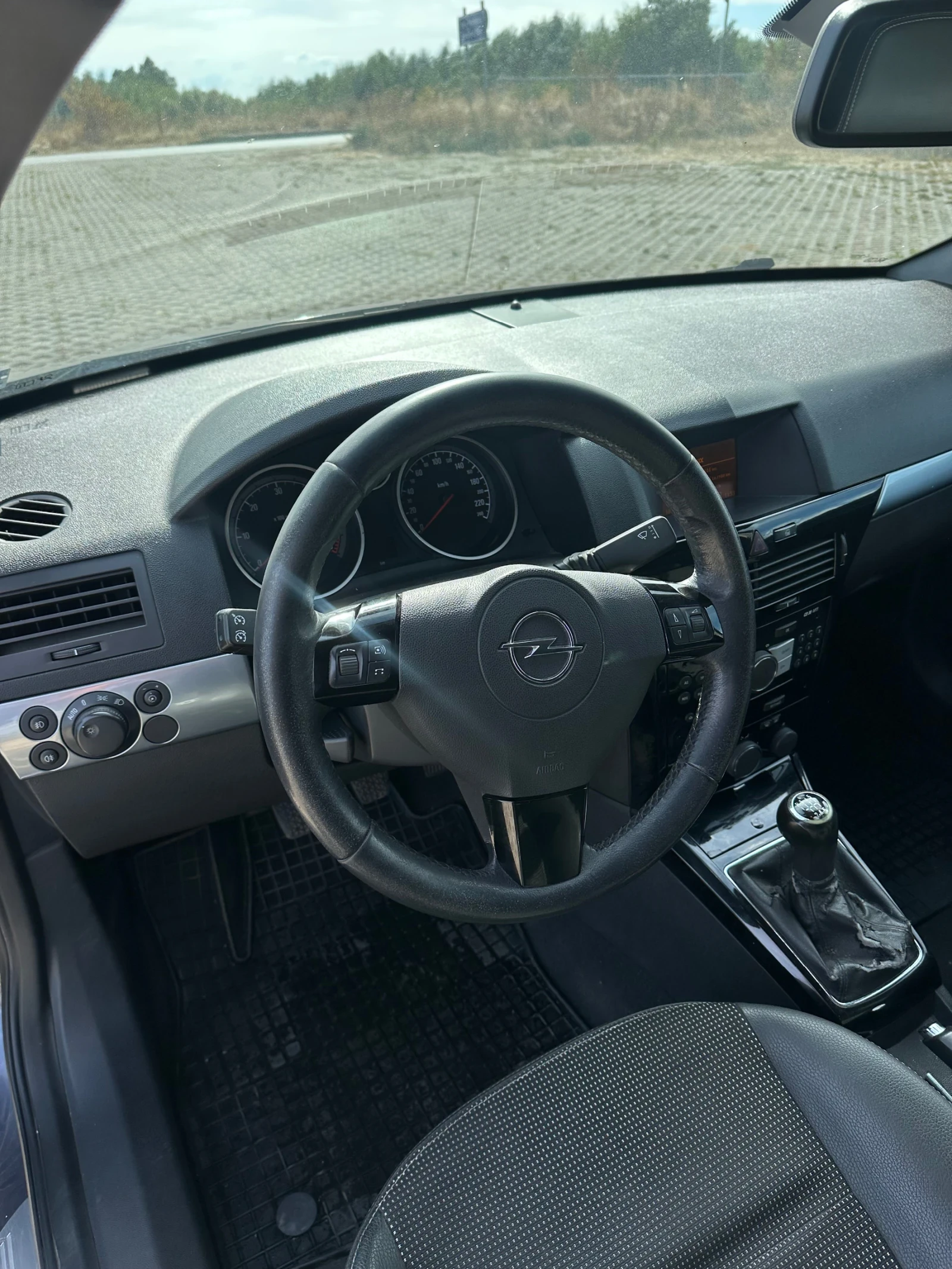 Opel Astra, снимка 5 - Автомобили и джипове - 56304960