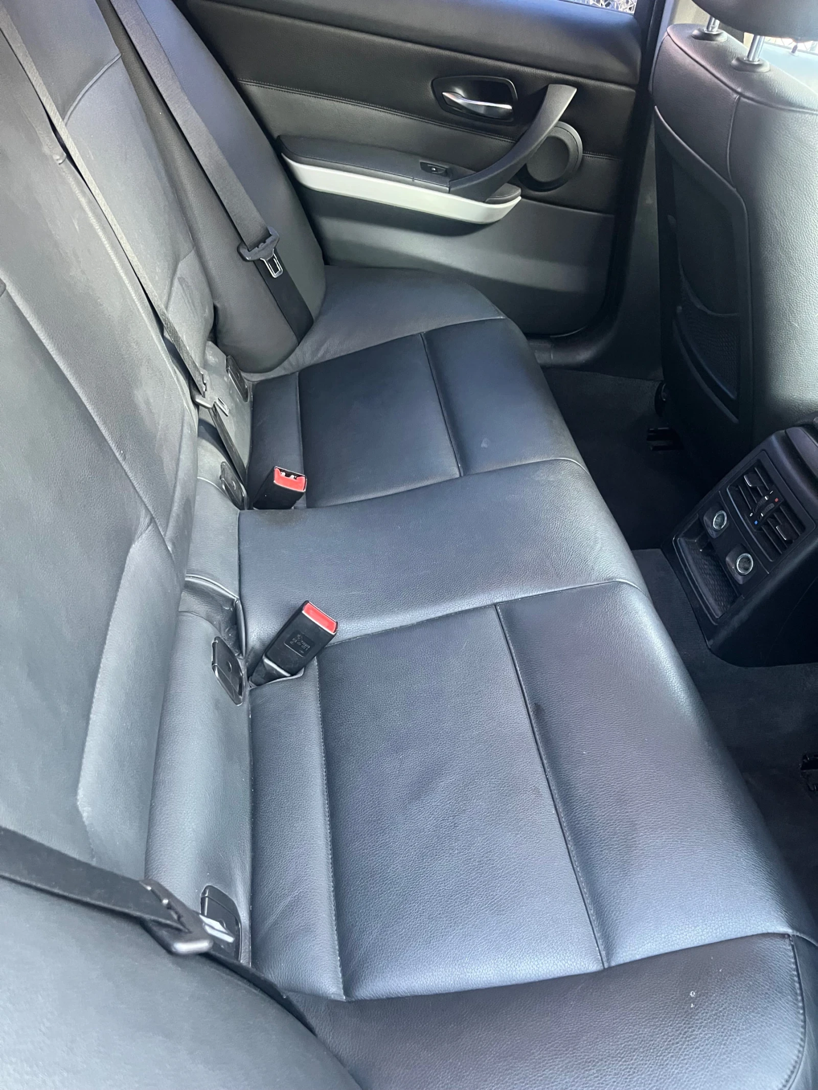 BMW 335 335d - SWISS - Keyless , снимка 9 - Автомобили и джипове - 56445892