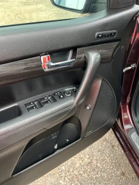 Kia Sorento 3.5 ax-v6 4x4, 7 места, става на газ  - 9999 € / 19556.34 лв. - 46893836 13