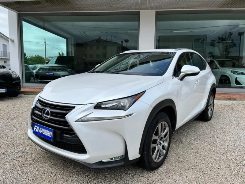 Lexus NX 300 4WD EXECUTIVE, снимка 2 - Автомобили и джипове - 47563074