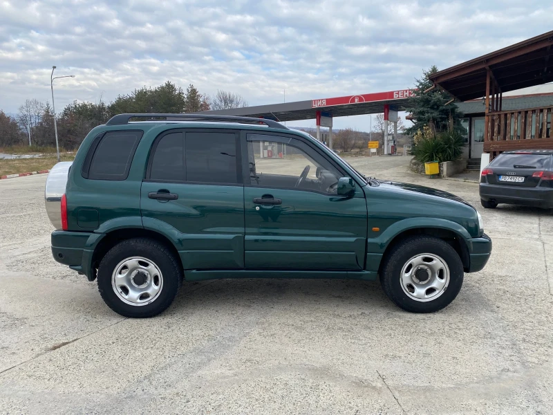 Suzuki Grand vitara 2.0 4x4 Facelift, снимка 3 - Автомобили и джипове - 48457792