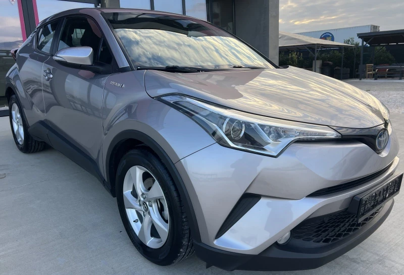 Toyota C-HR   1.8 HYBRID ПРОДАДЕНО, снимка 2 - Автомобили и джипове - 52048411